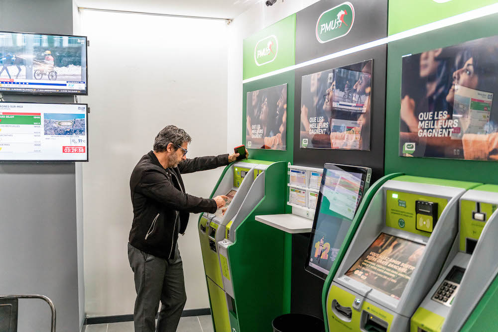 trouvez facilement le point de vente pmu hippique le plus proche pour parier en toute simplicité et suivre vos courses favorites.