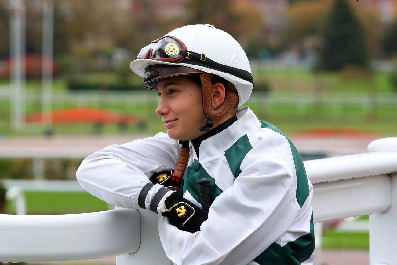 découvrez les meilleurs jockeys français, leurs critères de sélection et leurs palmarès impressionnants dans le monde des courses hippiques.