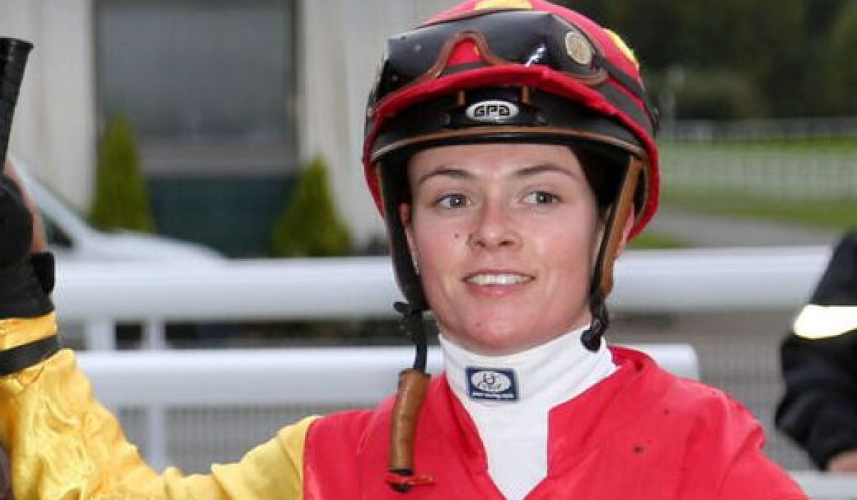 découvrez le parcours inspirant de lucie oger, jockey passionnée, et ses succès remarquables dans l’univers des courses hippiques. son histoire, ses victoires et son engagement vous sont présentés en détail.